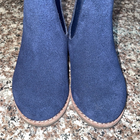 Janie and Jack Toddler Chelsea Boots ๐ - Picture 2 of 3